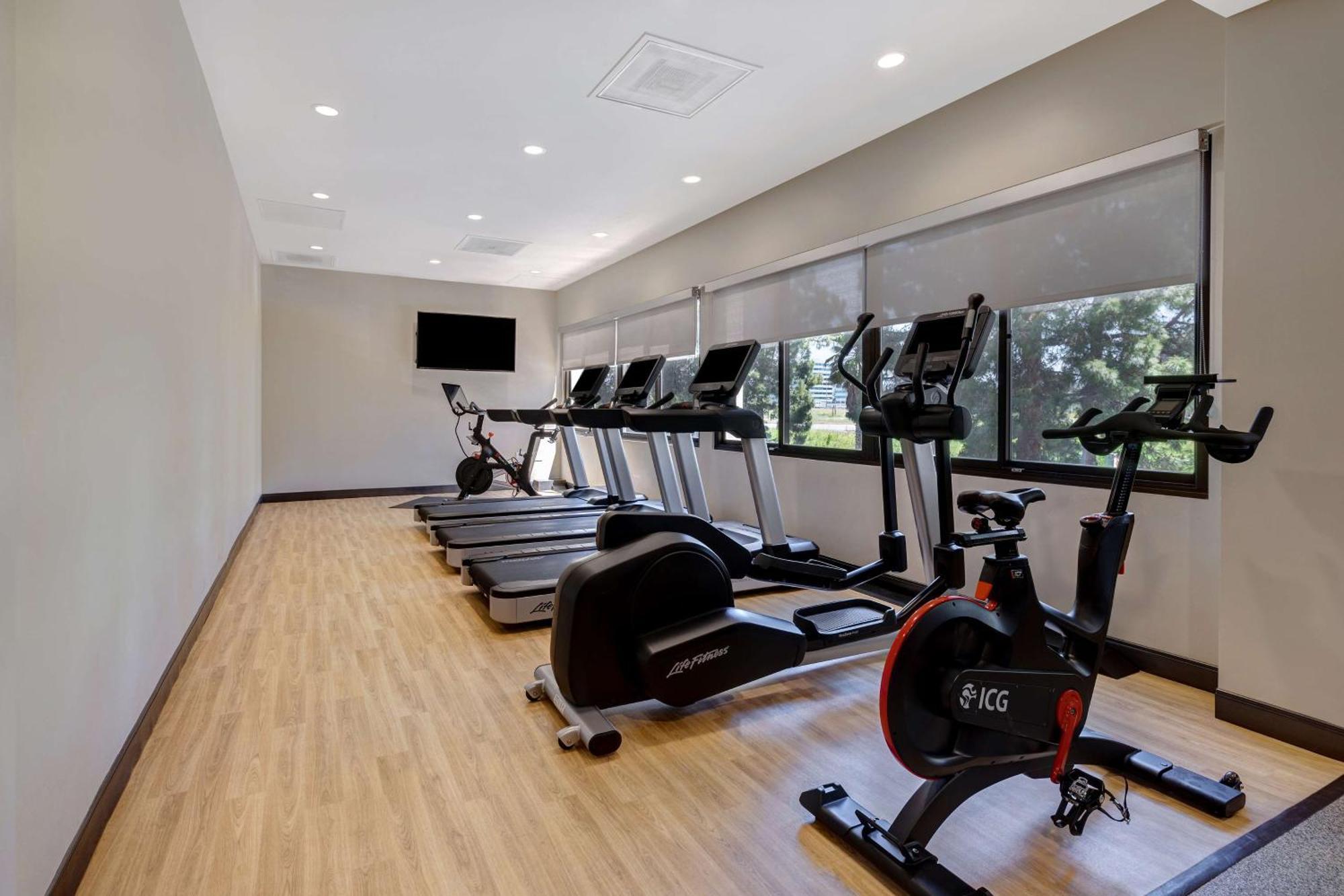 Embassy Suites By Hilton Santa Clara Silicon Valley Luaran gambar